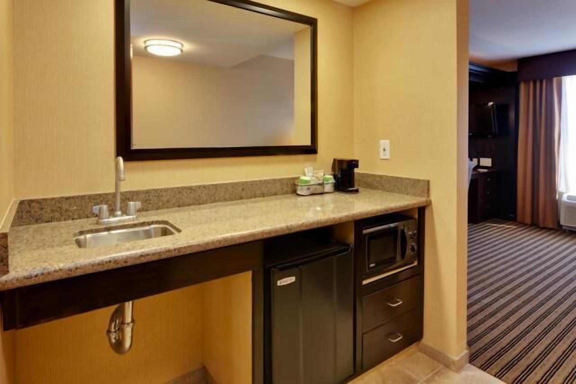 Hampton Inn & Suites Fresno - Northwest Herndon Exteriör bild