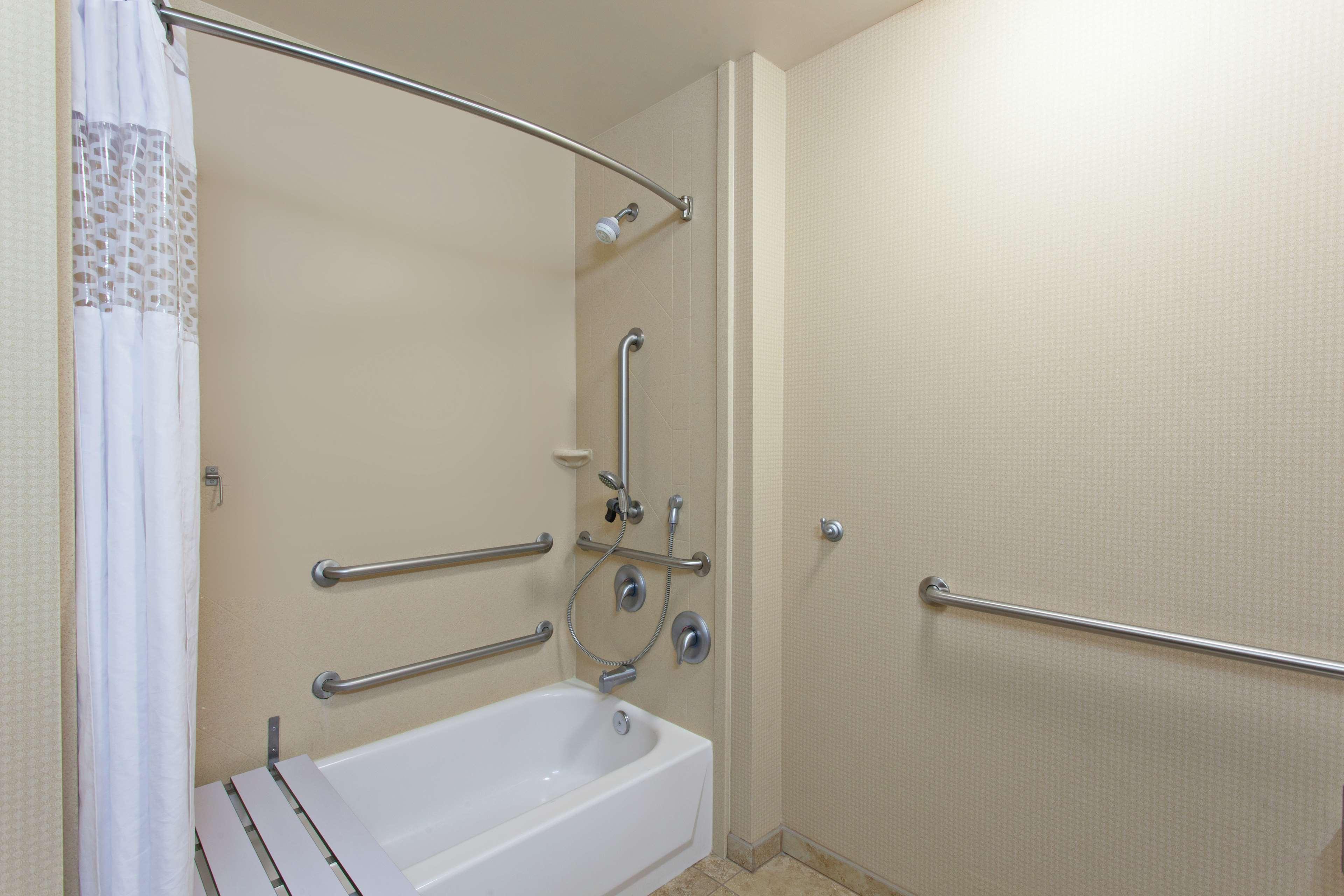 Hampton Inn & Suites Fresno - Northwest Herndon Exteriör bild