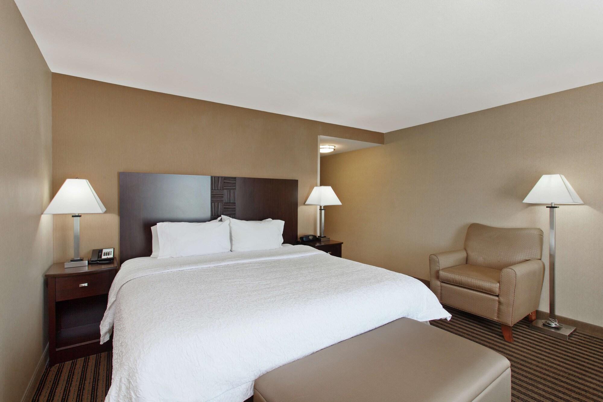 Hampton Inn & Suites Fresno - Northwest Herndon Exteriör bild