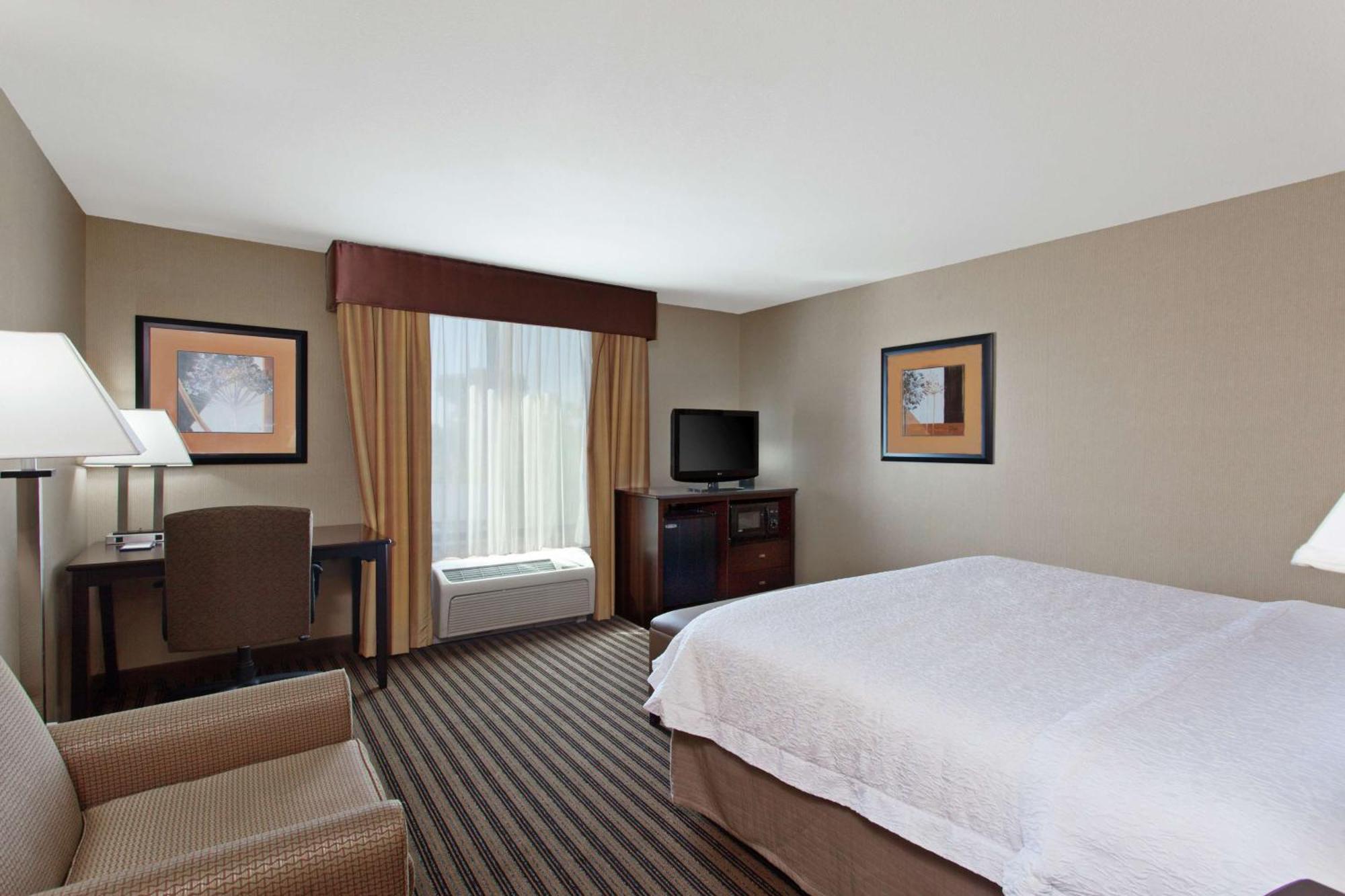 Hampton Inn & Suites Fresno - Northwest Herndon Exteriör bild