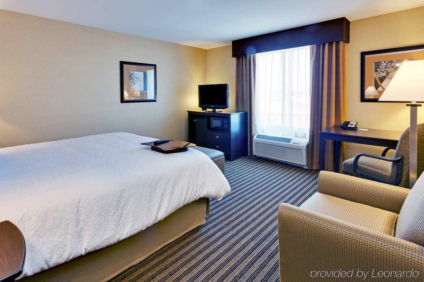 Hampton Inn & Suites Fresno - Northwest Herndon Rum bild